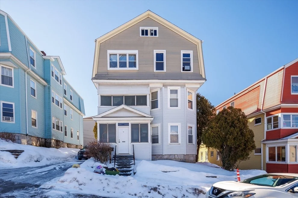 Unit for sale at 17 Euclid Ave, Worcester, MA 01610
