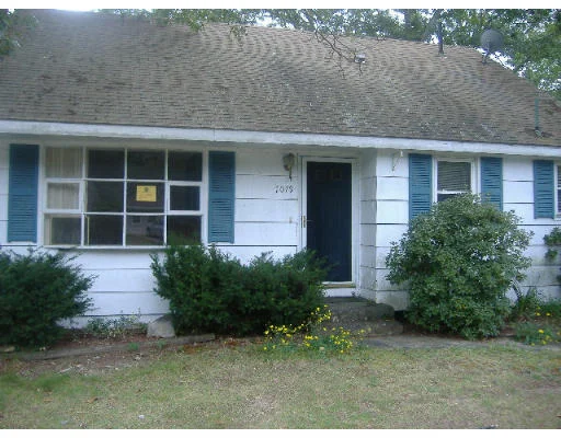 Unit for sale at 1079 Court St, Brockton, MA 02302