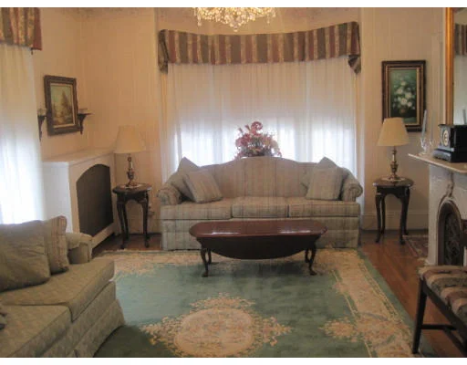 Unit for sale at 32 Oakes, Everett, MA 02149