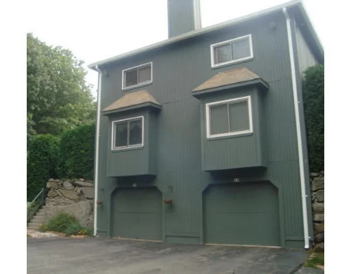 Unit for sale at 15 Highness Dr, Uxbridge, MA 01569