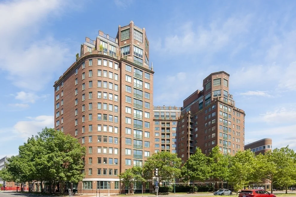 Unit for sale at 10 Rogers Street, Cambridge, MA 02142