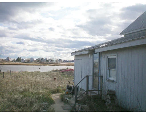 Unit for sale at 5 Harbor Street, Newburyport, MA 01950