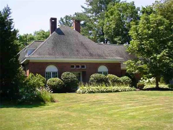 Unit for sale at 1 Dickinson Way, Beverly, MA 01915