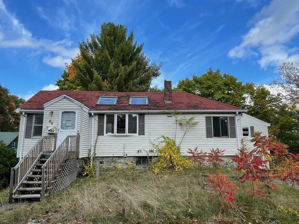 Unit for sale at 65 Beacon St, Melrose, MA 02176