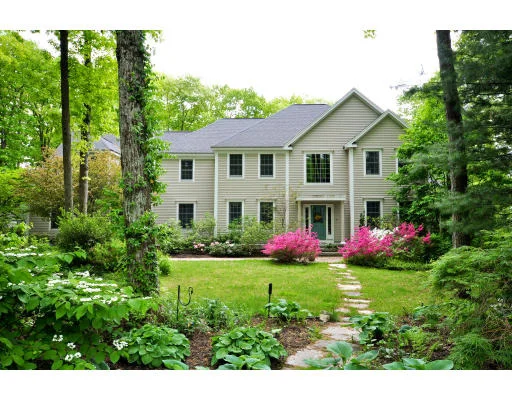 Unit for sale at 6 Wyeth Circle, Southborough, MA 01772