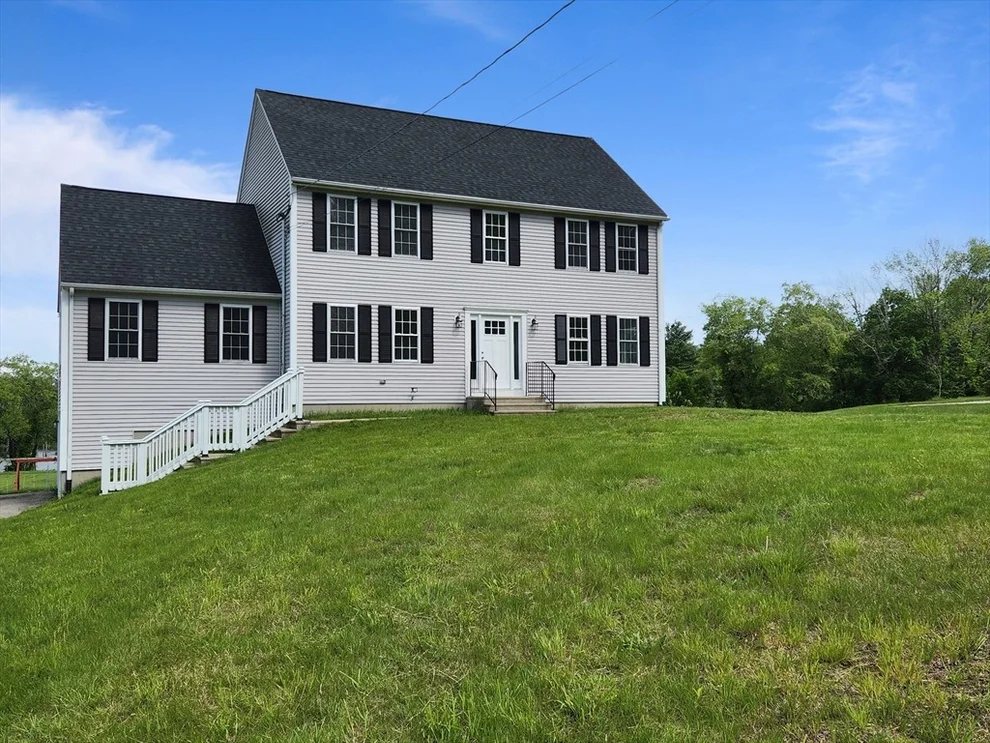 Unit for sale at 51 Bond Rd, Charlton, MA 01507