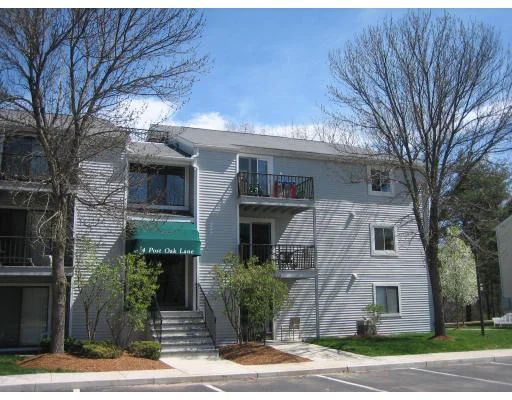 Unit for sale at 4 Post Oak Lane, Natick, MA 01760