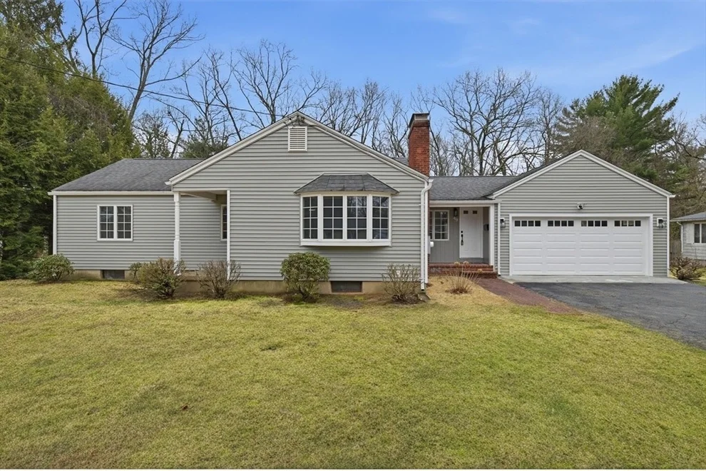 Unit for sale at 49 Yarmouth St, Longmeadow, MA 01106