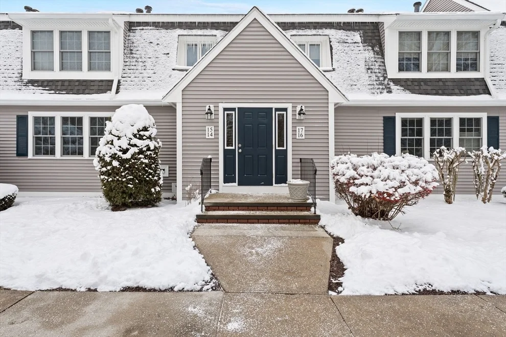 Unit for sale at 453 Turnpike St, Easton, MA 02375