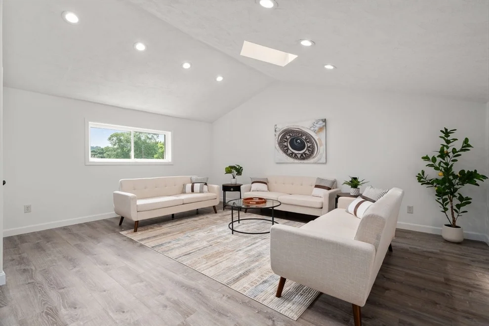 Unit for sale at 6 Ruth Dr, Framingham, MA 01701