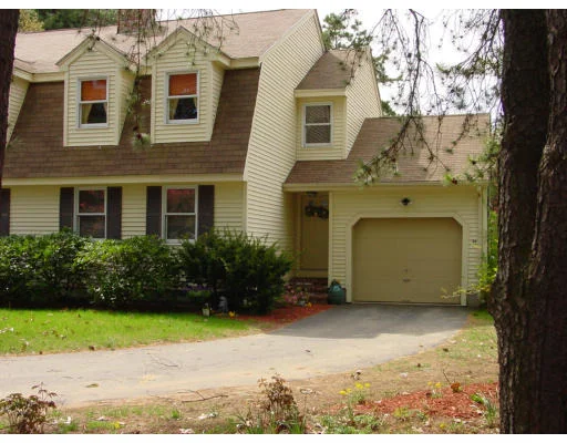 Unit for sale at 5 Hemlock Street, Plaistow, NH 03865