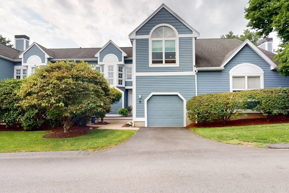 Unit for sale at 15 Kings Way, Waltham, MA 02451