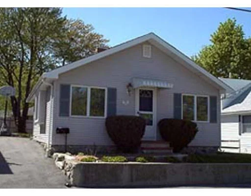 Unit for sale at 142 Lakeview Ave, Waltham, MA 02451