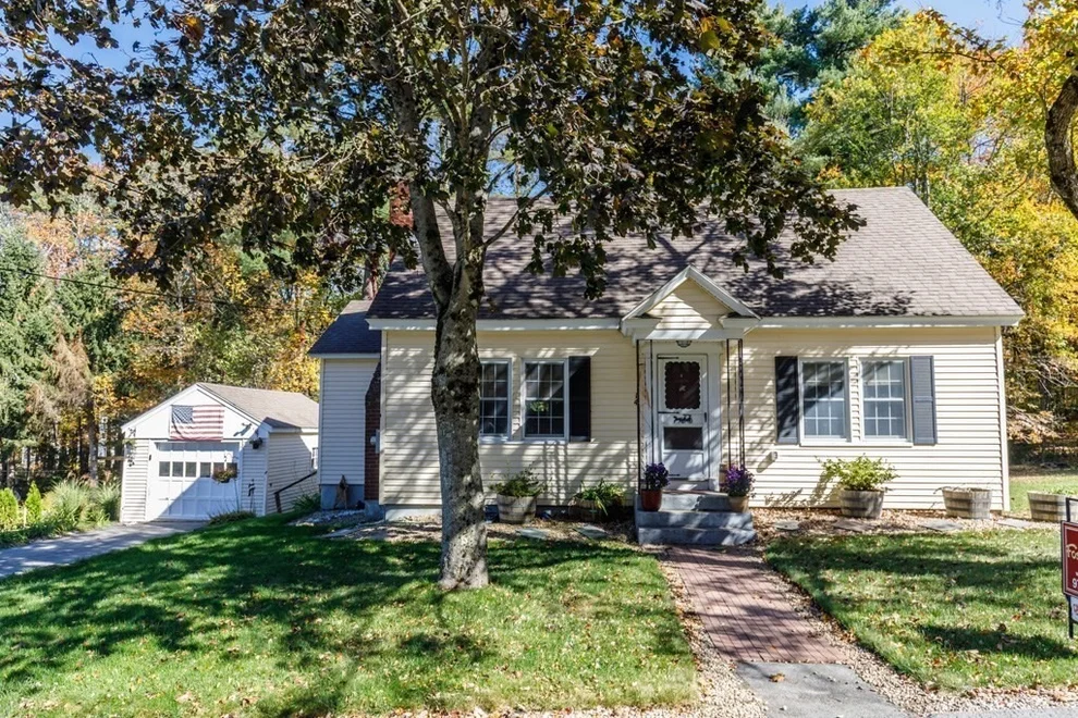 Unit for sale at 14 Baker Lane, Templeton, MA 01468
