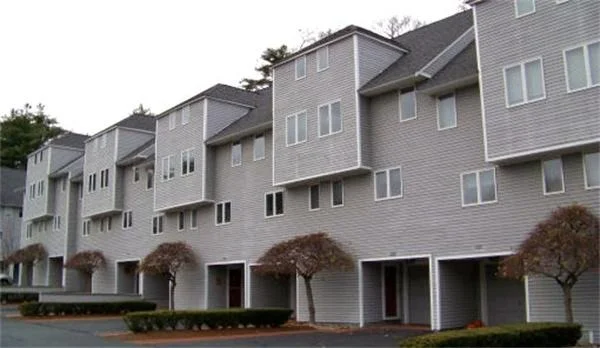 Unit for sale at 1009 Sherwood Forest, Saugus, MA 01906