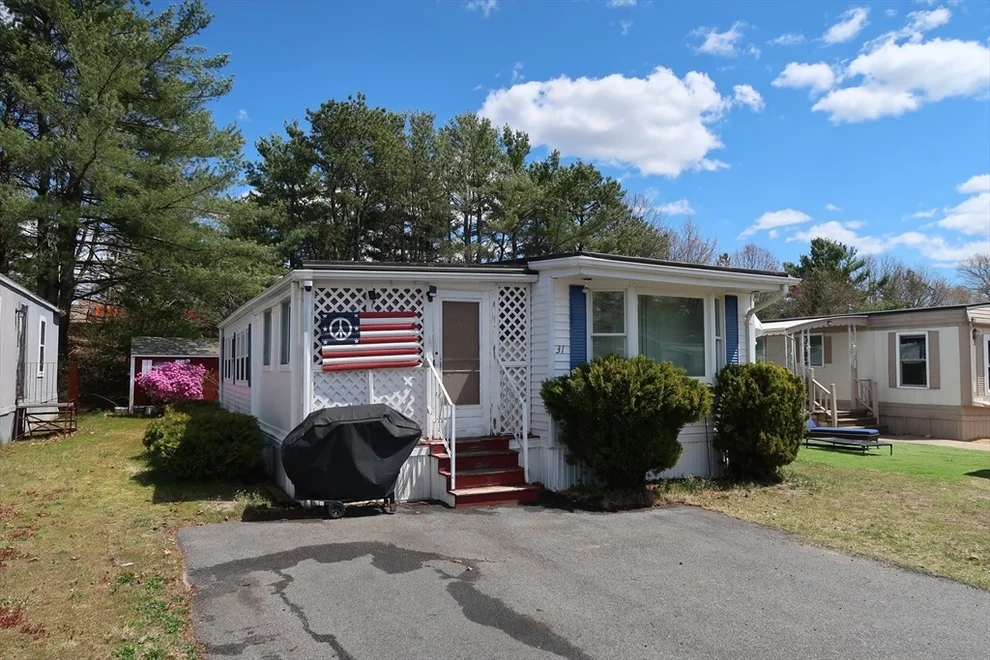 Unit for sale at 2900 Cranberry Hwy, Wareham, MA 02538