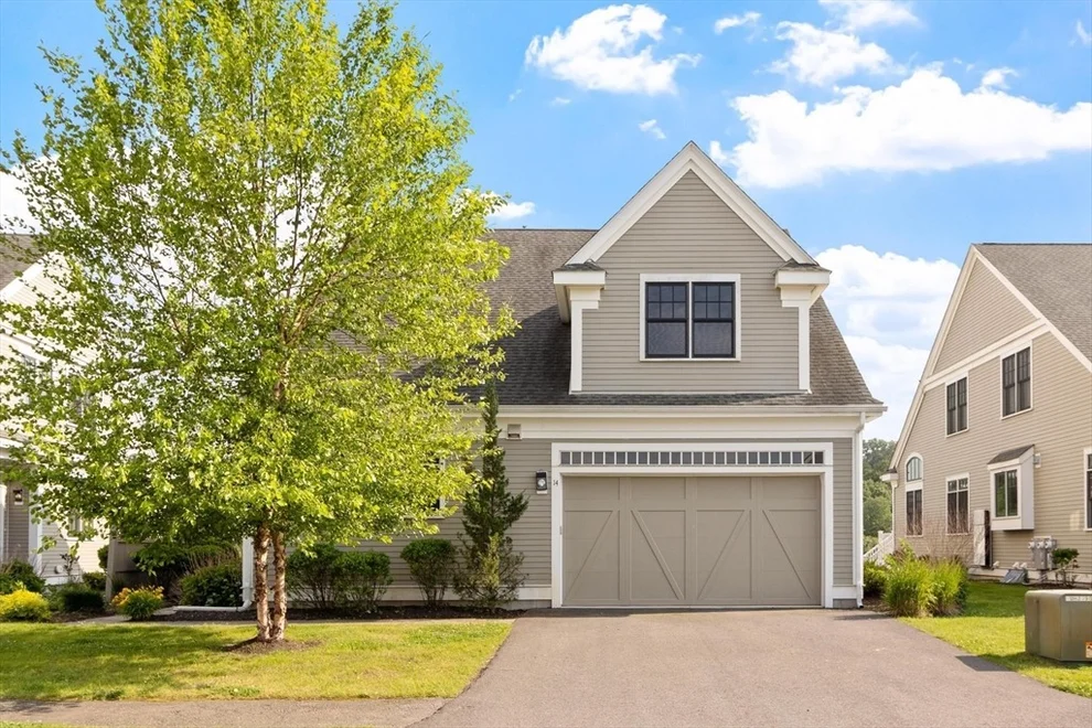 Unit for sale at 14 Millstone Dr, Sherborn, MA 01770