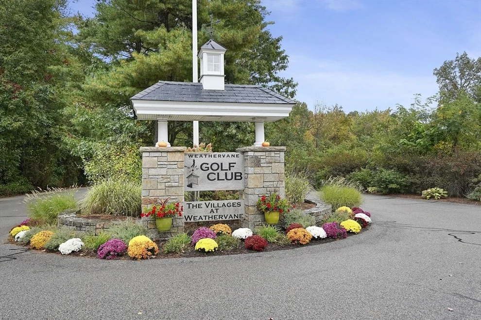 Unit for sale at 18 Ben Hogan Lndg, Weymouth, MA 02190