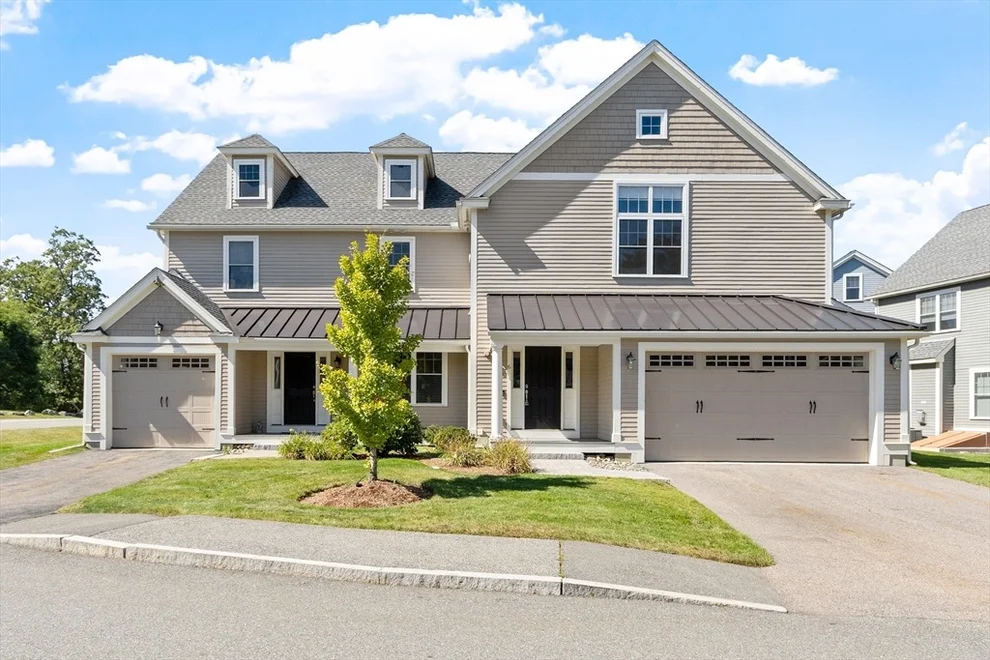 Unit for sale at 6 Clarks Hill Ln, Framingham, MA 01702