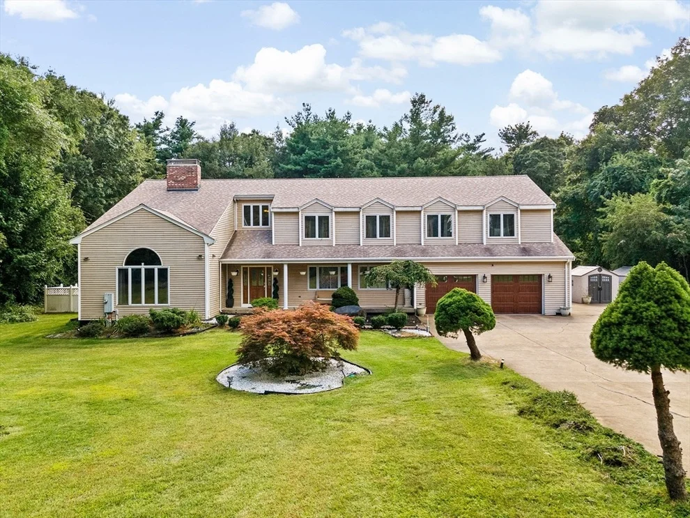 Unit for sale at 67 Vaughan St, Lakeville, MA 02347