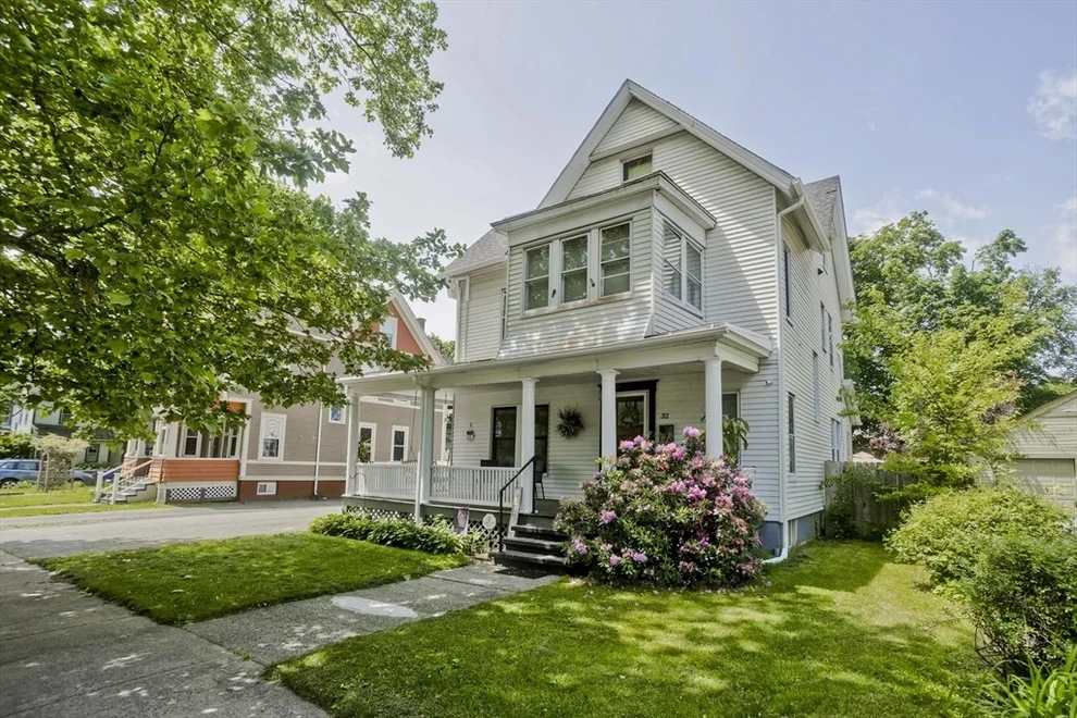 Unit for sale at 32 Greenleaf St, Springfield, MA 01108