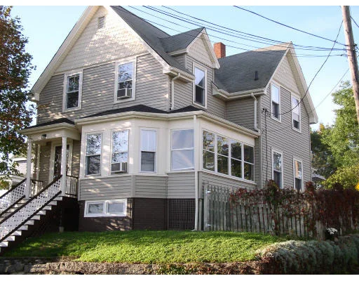 Unit for sale at 79 Webster St, Lynn, MA 01902