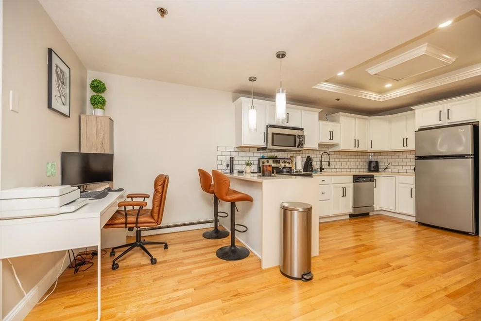 Unit for sale at 10 Beacon St, Woburn, MA 01801