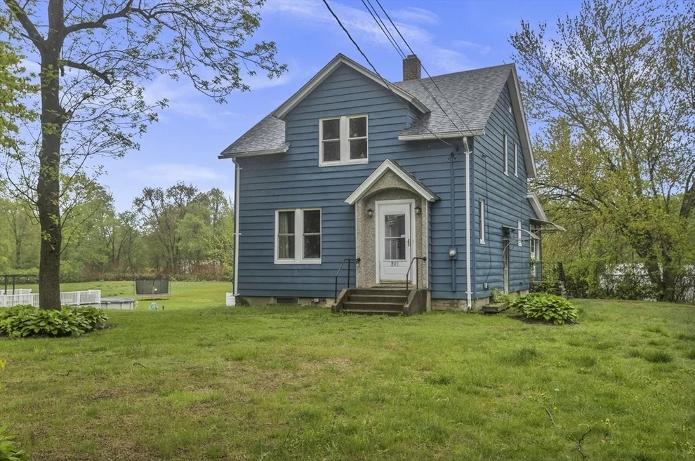 Unit for sale at 241 Meadow St, Agawam, MA 01001