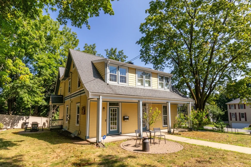 Unit for sale at 427 Pond Street, Boston, MA 02130