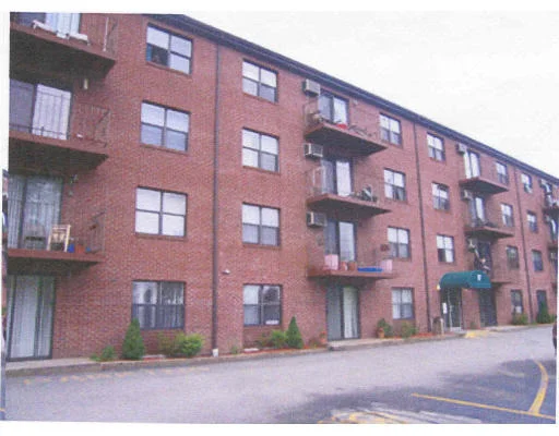 Unit for sale at 10 Wrentham Road, Worcester, NY 10602