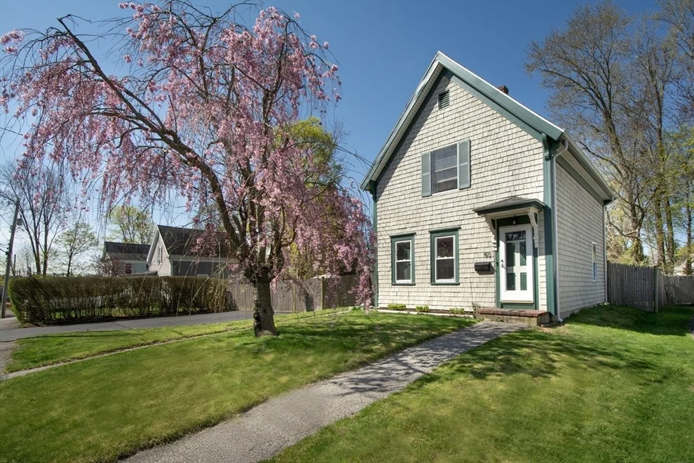 Unit for sale at 50 Arlington St, Rockland, MA 02370