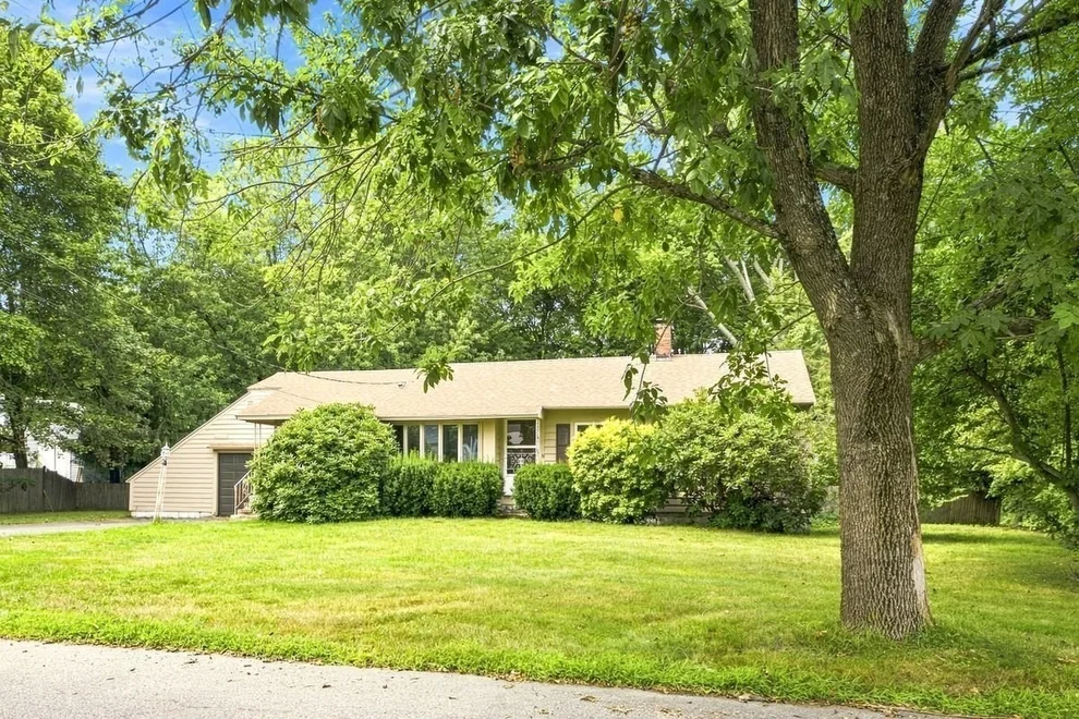 Unit for sale at 8 Charlesgate Road, Walpole, MA 02081