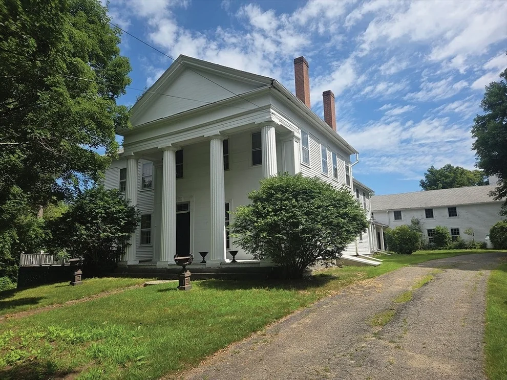 Unit for sale at 81 Barre Rd, Hardwick, MA 01037
