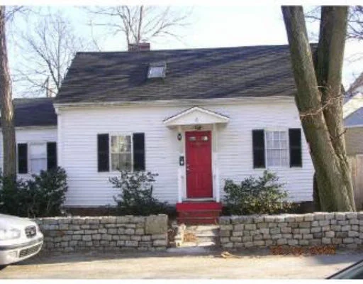 Unit for sale at 6 Griggs Pl, Boston, MA 02134
