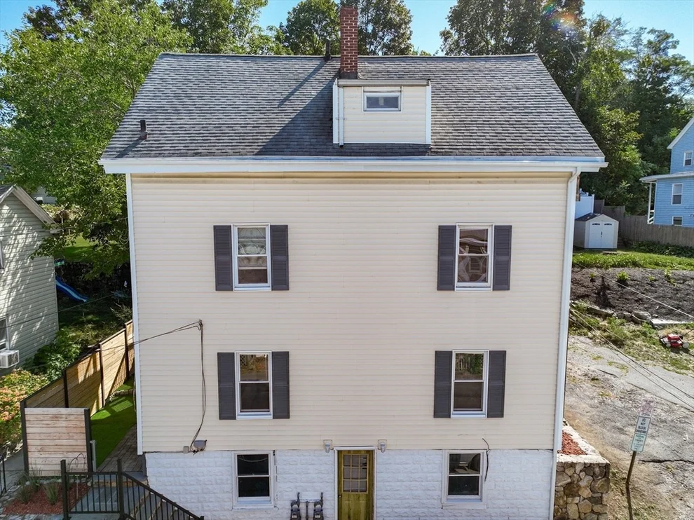 Unit for sale at 13 Center St, Woburn, MA 01801