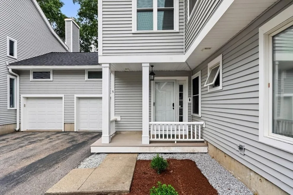 Unit for sale at 5 Blueberry Ct, Rockland, MA 02370