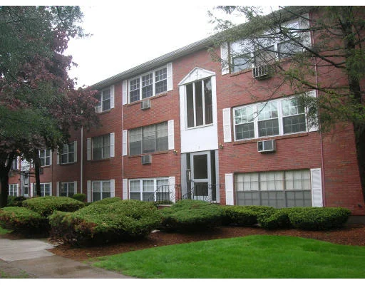 Unit for sale at 1 Tara Dr, Weymouth, MA 02188