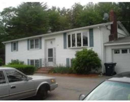Unit for sale at 2 Kilsyth Rd, Easton, MA 02375