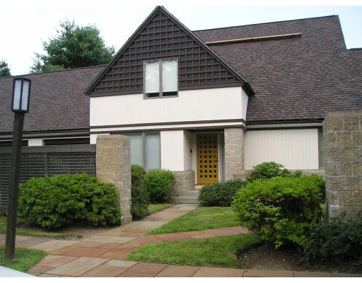 Unit for sale at 297 Nahanton Street, Newton, MA 02459