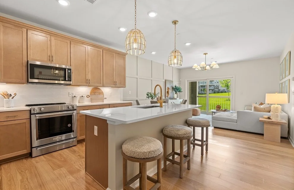 Unit for sale at 399 Neponset, Canton, MA 02021