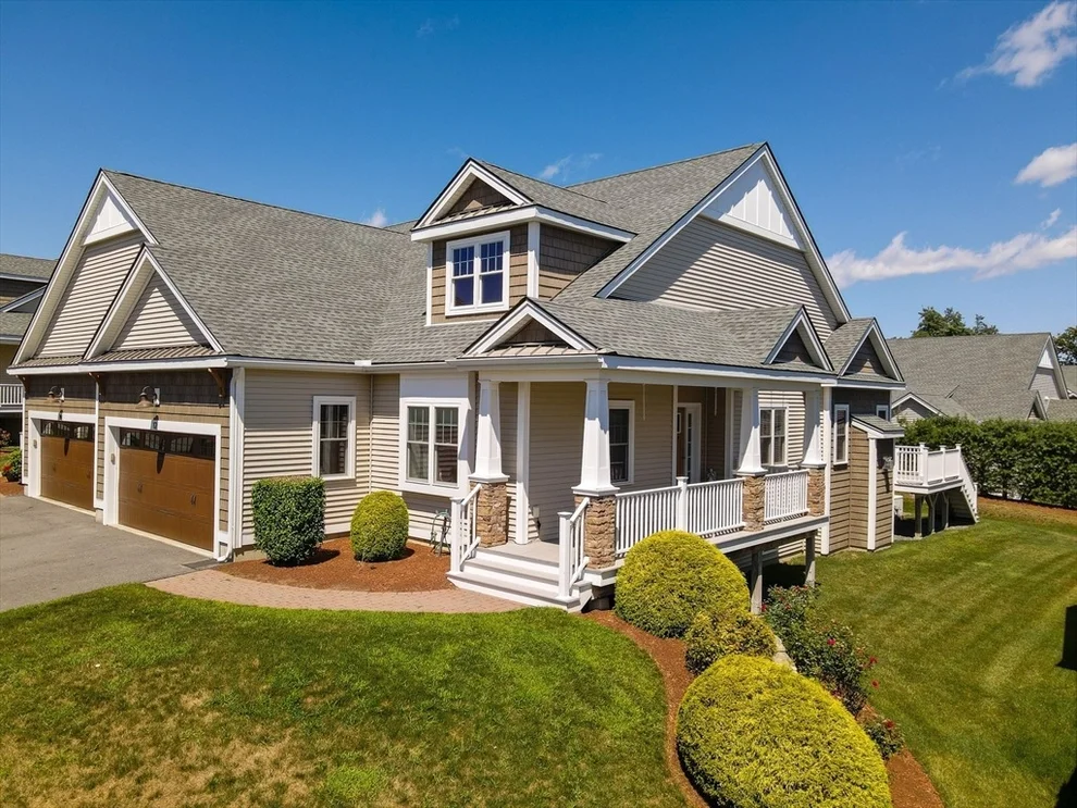 Unit for sale at 12 Fox Hill Lane, Dracut, MA 01826