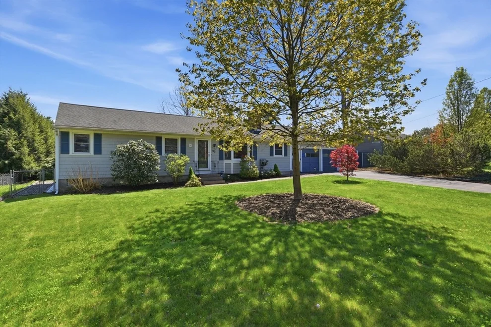 Unit for sale at 33 Druid Hill Rd, Springfield, MA 01129