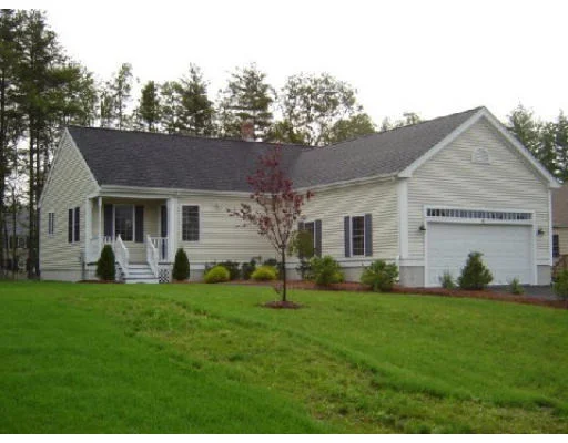 Unit for sale at 39 Buffalo Way, Taunton, MA 02718