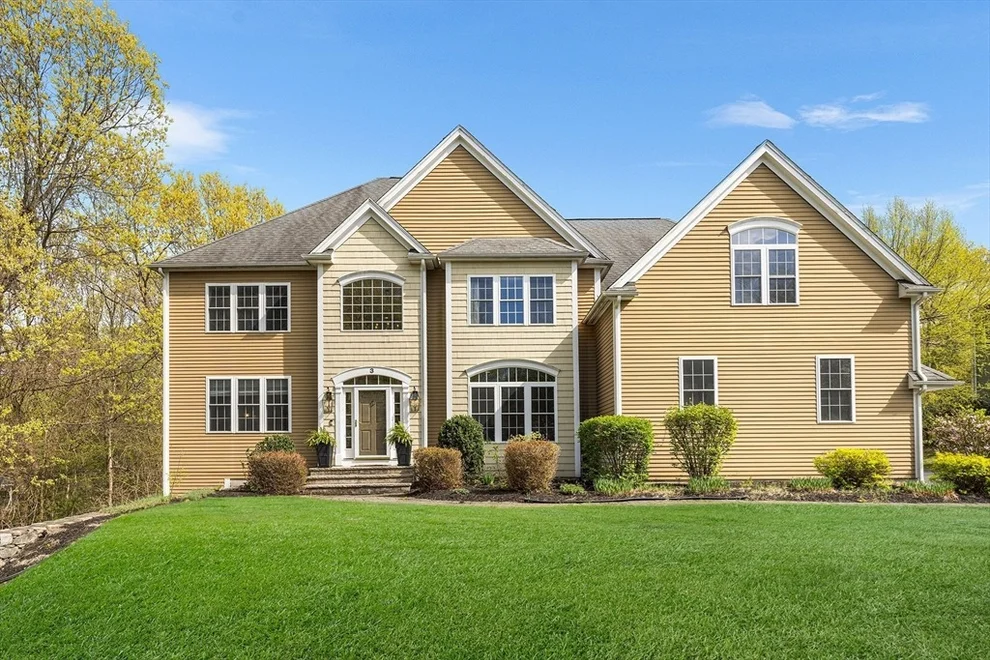 Unit for sale at 3 Emerson Way, Hopkinton, MA 01748
