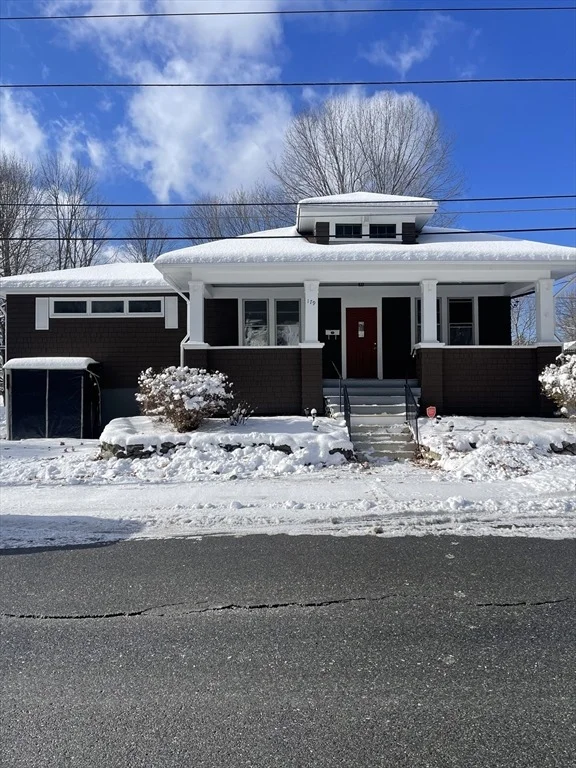 Unit for sale at 179 Waterford St, Gardner, MA 01440