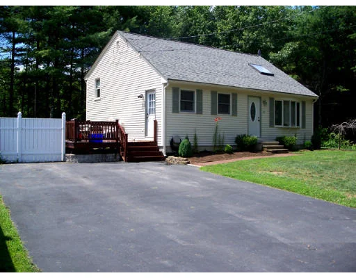 Unit for sale at 28 Short St, Taunton, MA 02780