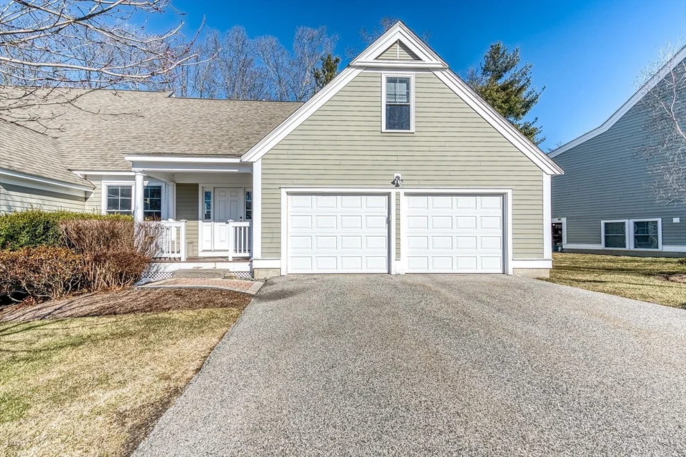 Unit for sale at 53 Flint Pond Dr, Grafton, MA 01536