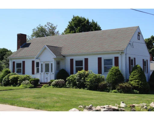 Unit for sale at 38 Willow Street, Norwood, MA 02062