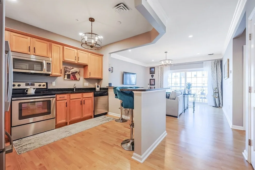 Unit for sale at 57 Augustus Ct, Reading, MA 01867