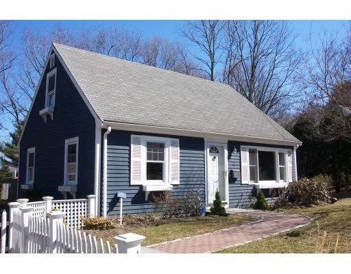 Unit for sale at 2 Skyview Terrace, Holliston, MA 01746